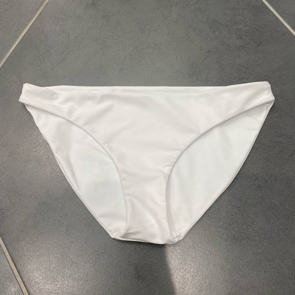 Mikoh Foam Bikini Set - image 6